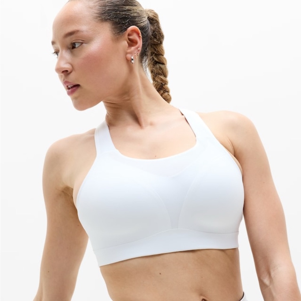 NWT Athleta Speed Run Bra.  Bright White. 34 D